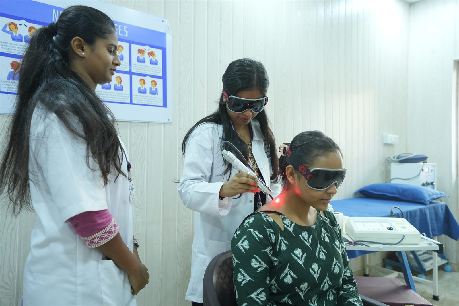 Laser physiotherapy treatment at Iris Centre of Physiotherapy